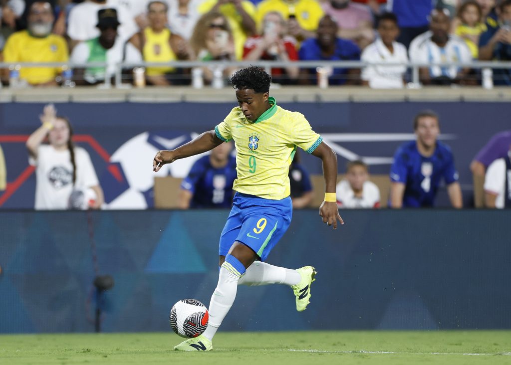 jovem atacante Endrick é apontado como um dos jogadores mais simbolicamente ligados ao torneio. Segundo Emily Rosa, Júpiter em Câncer favorece projeção mundial, ascensão pública e forte identificação com os torcedores.