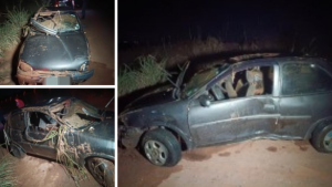 Veículo envolvido em acidente fatal sendo retirado de cacimba em estrada de terra na zona rural de Limeira.