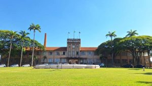 Fachada do edifício da Prefeitura de Limeira, representando o local de atuação para os selecionados no processo seletivo de estágio de níveis médio, técnico e superior.