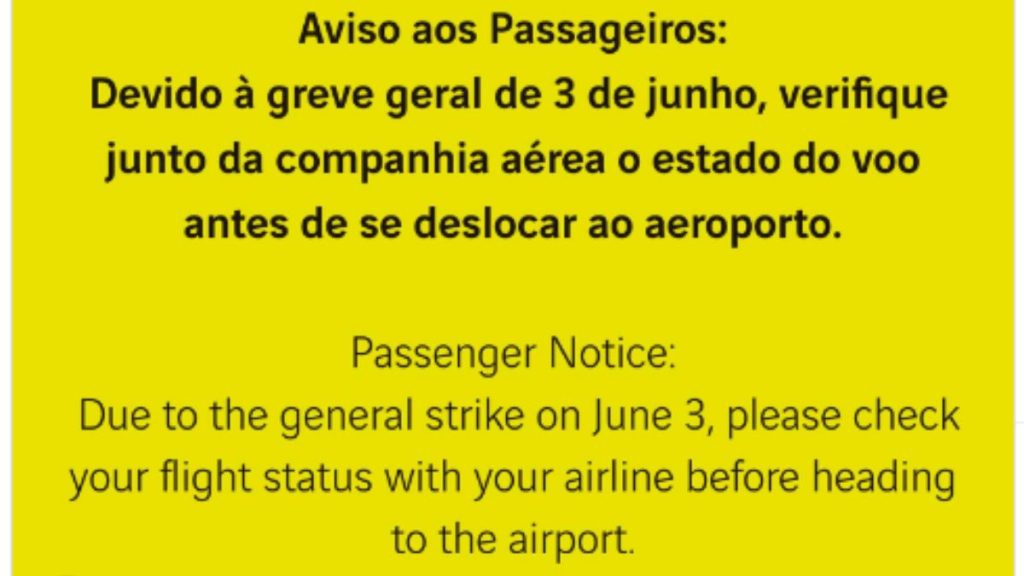 Comunicado oficial do Aeroporto de Lisboa publicado em rede social alertando passageiros sobre a greve nacional e a necessidade de consultar o status dos voos.