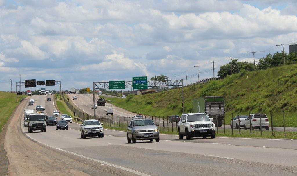 Movimento nas rodovias de Campinas Corpus Christi