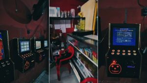 Máquinas caça-níqueis e materiais de jogos de azar apreendidos pela Polícia Militar durante fiscalização em estabelecimento no bairro Guaramar, em Praia Grande.
