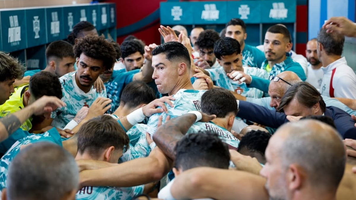 Jogadores da Seleção de Portugal em treinamento tático para o amistoso contra a Nigéria, como parte da preparação final para a Copa do Mundo de 2026.