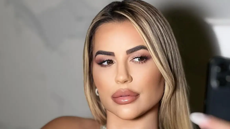 Deolane Bezerra, advogada e influenciadora digital, em imagem de destaque relacionada ao processo judicial da Operação Vérnix.