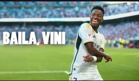 Atacante Vinicius Junior comemorando, representando o documentário Baila, Vini que narra sua evolução no Real Madrid e na Seleção Brasileira.