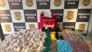 porções de drogas em São Vicente, operação DISE investiga casal que transportava crack em carrinho de bebê