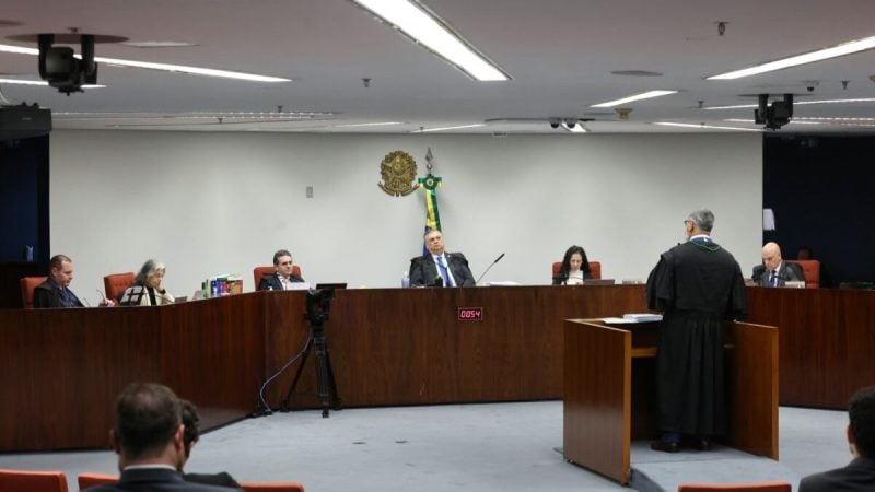 Primeira Turma do STF condena o ex-deputado Eduardo Bolsonaro