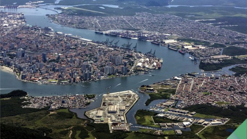 Imagem aérea do Porto de Santos, na Baixada Santista