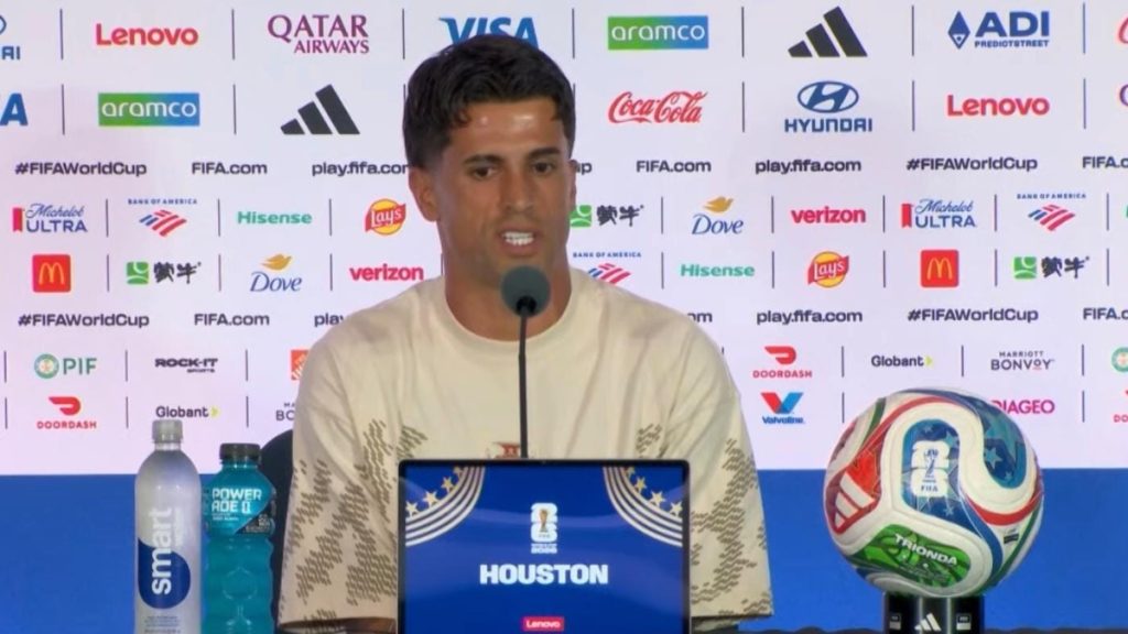 João Cancelo em entrevista pela ESPN e comenta sobre Cristiano Ronaldo e Neymar