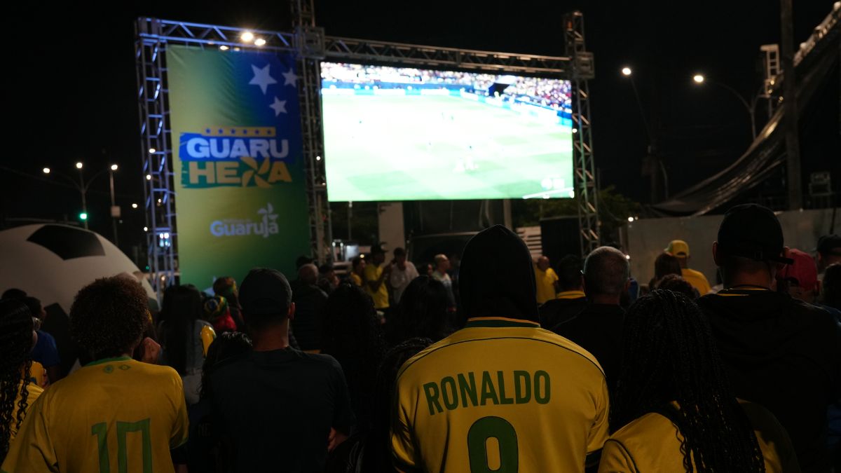 Praça 14 Biz em Vicente de Carvalho terá cinco telões para acompanharem Brasil x Marrocos