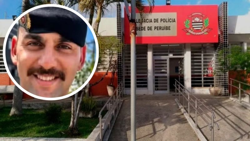 Foto de divulgação com destaque em círculo de um homem fardado e, ao fundo, a fachada da Delegacia de Polícia Sede de Peruíbe, em contexto de notícia sobre denúncia e ação policial.