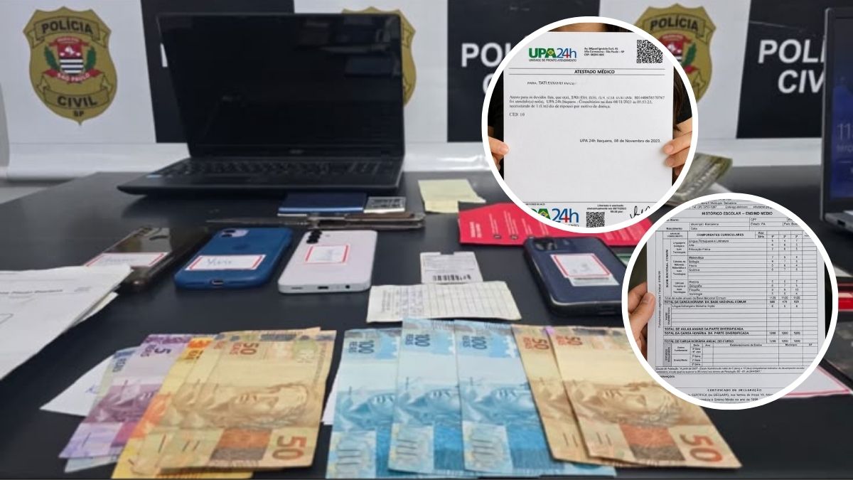 Cena de operação da Polícia Civil com documentos, celulares e cédulas de dinheiro sobre uma mesa, incluindo papéis ampliados que representam estornos e possível chargeback com fraude documental.