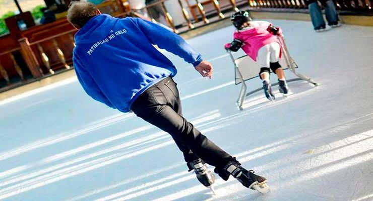 Patinação no gelo Monte Verde