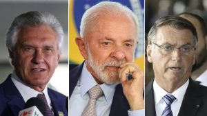 Colagem com três políticos: Caiado à esquerda, Lula ao centro com barba branca e expressão pensativa, e Bolsonaro à direita em foto de evento, destacando críticas e postura após tarifaço.
