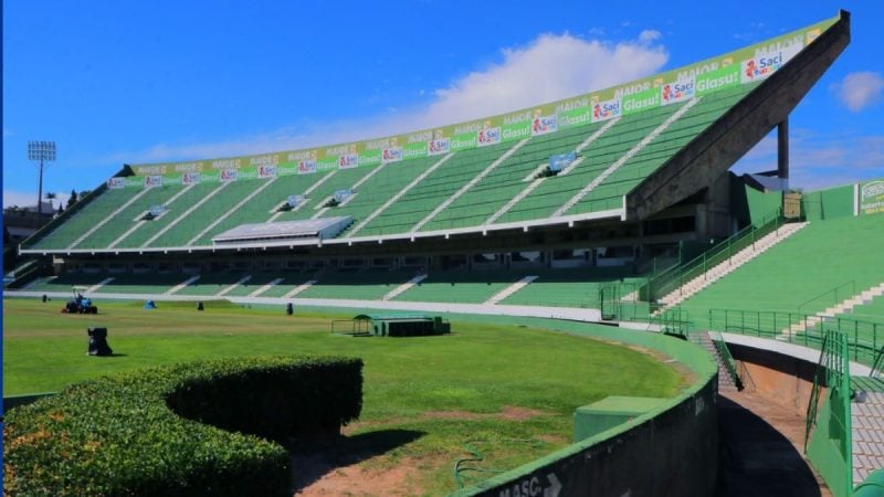 Visão interna do Brinco de Ouro da Princesa, estádio do Guarani, em Campinas