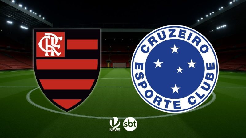 Imagem de transmissão esportiva com escudos do Flamengo e do Cruzeiro lado a lado em um estádio iluminado, com referência ao jogo Flamengo x Cruzeiro pela Libertadores, onde assistir ao vivo e horário.