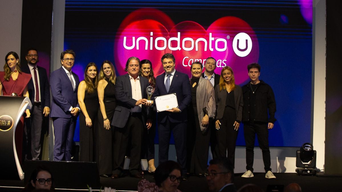 Uniodonto recebe premio Top of Mind VTV SBT 2026 em Campinas