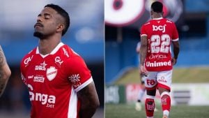 Hayner, ex-jogador do Santos, aparece em fotos com a camisa do clube em campo, em matéria que aponta investigação por tráfico de drogas e armas.
