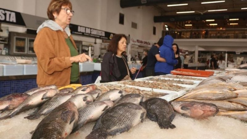 Mercado do Peixe de Santos realiza festival da tilápia