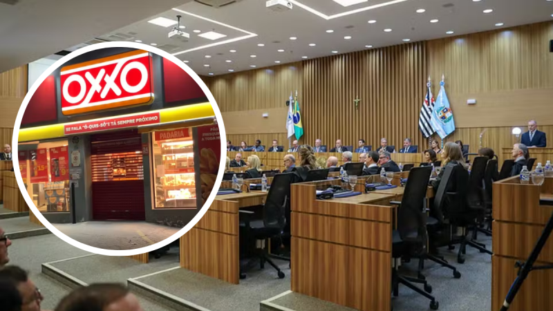 Imagem de uma sessão em tribunal no Brasil com destaque circular para a loja OXXO e fachada iluminada, sugerindo caso de Campinas sobre oxxo segurança e reforço de segurança