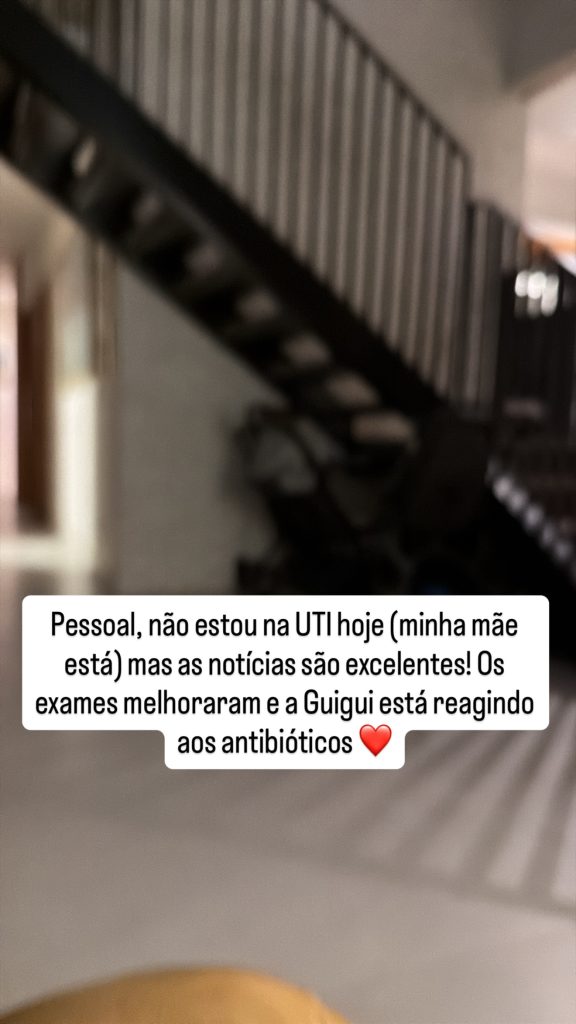 Esposa de Juliano Cazarré atualiza filha internada na CTI