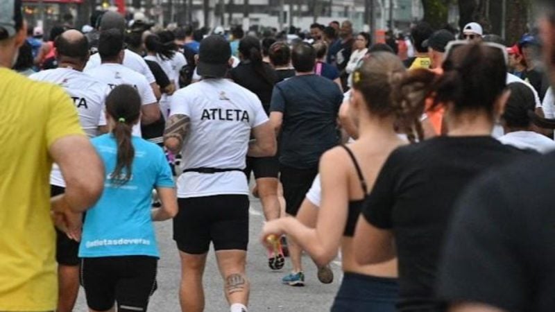 Corrida Nossa Senhora do Mont Serrat reune santistas