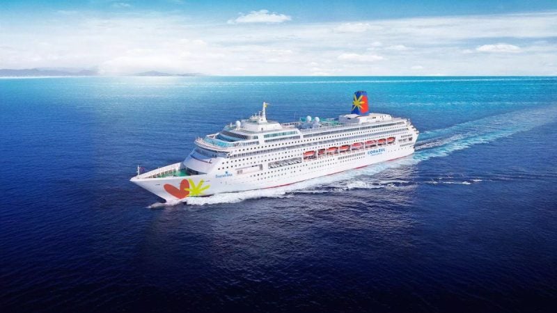 Navio Buenavista da Corazul Cruceros chega à Santos em 23 de outubro