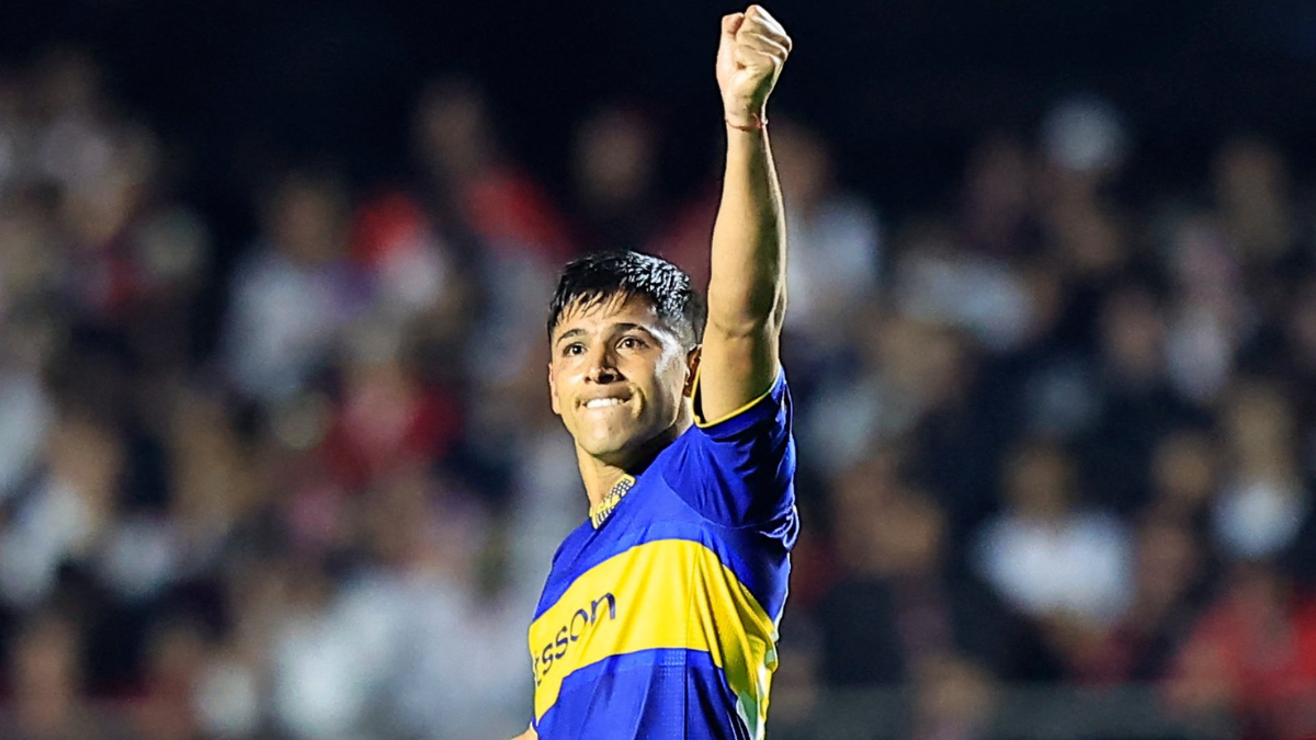 Jogador do Boca Juniros comera gol