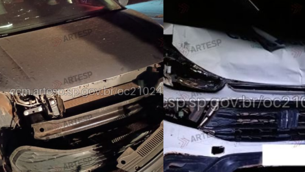 Foto em colagem mostrando o interior do capô e componentes de um carro com peças removidas, em imagens de oficina com veículos parcialmente desmontados e placas de identificação ao fundo.