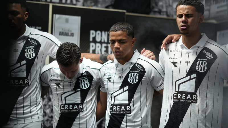Jogadores da Ponte antes do jogo