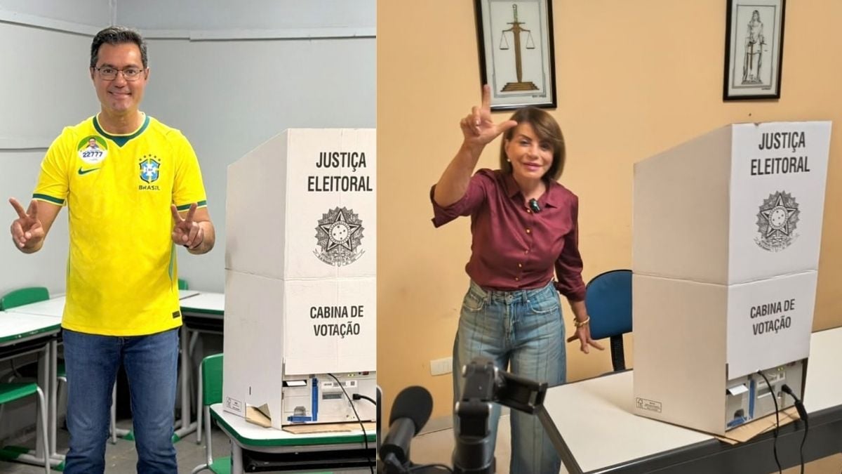 Alex Madureira (PL) e Professora Bebel (PT), deputados estaduais de Piracicaba, aparecem em frente a urnas eletrônicas durante a votação.