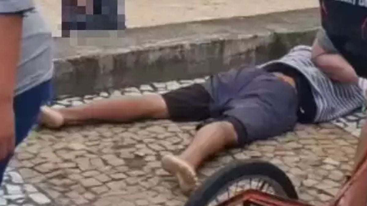 homem-furto-praia-santos