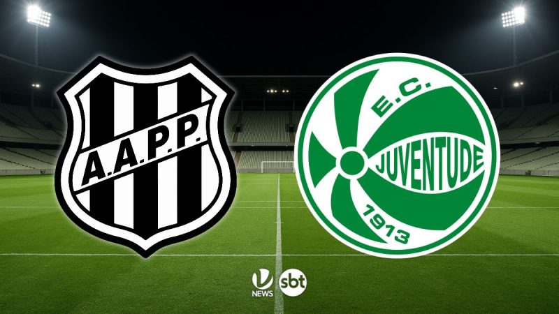 Placar de transmissão para Onde assistir Ponte Preta x Juventude com emblemas dos times na tela sobre um estádio de futebol, luzes acesas e campo verde ao fundo.