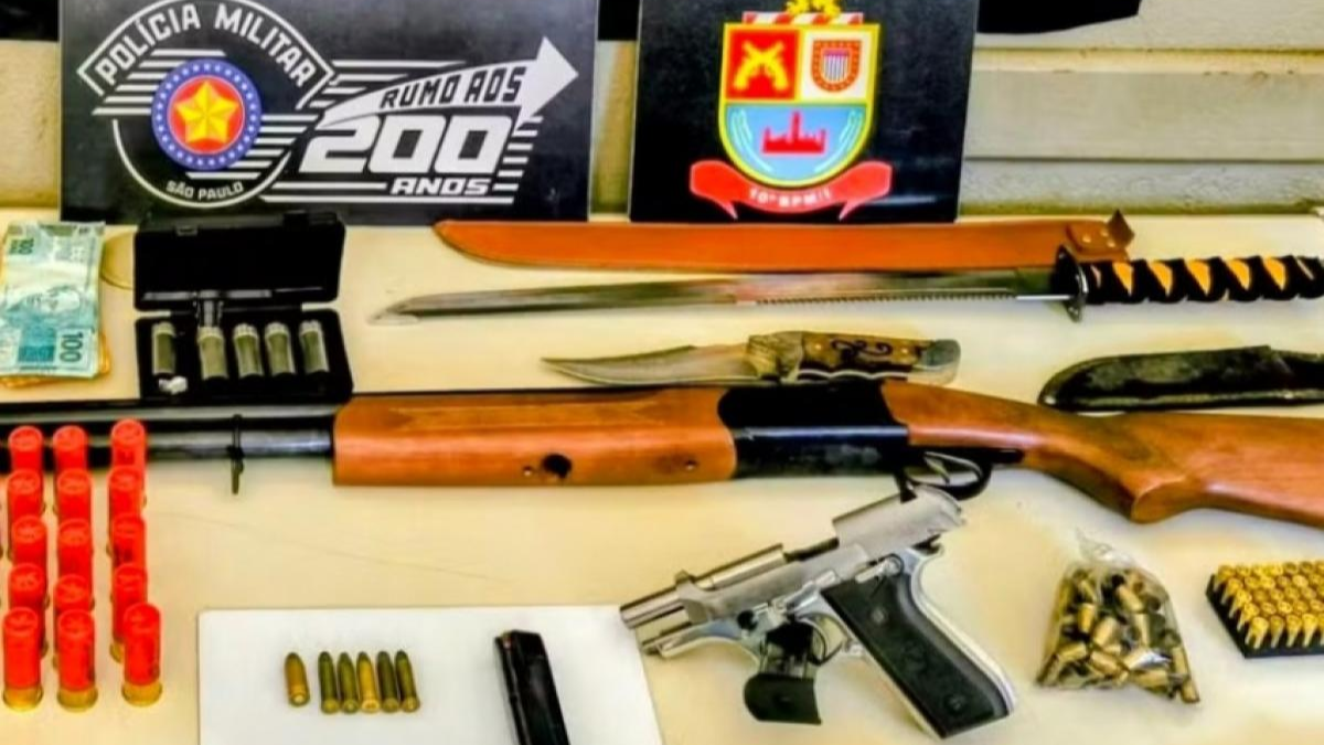 Polícia encontra armas e R$ 109 mil com homem registrado como CAC em Piracicaba