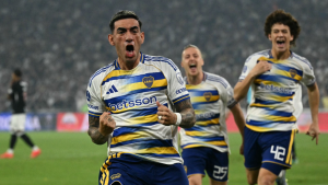 Jogadores do Boca Juniors comemoram gol contra o Vasco.