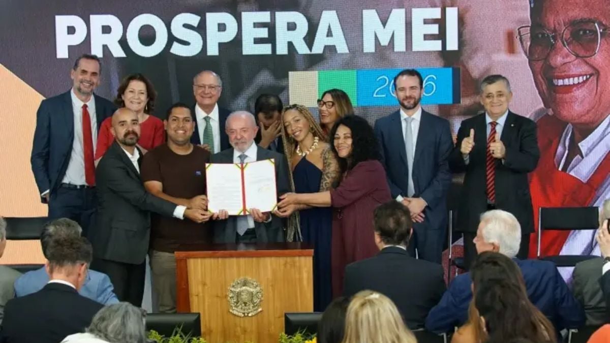 É falso que o governo Lula prometeu R$ 5 mil, mas só vai pagar R$ 363 no Pix MEI